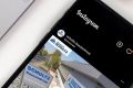 Smartphone mit Social Media Ads